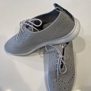Like New Cole Haan 2.Zerogrand Wingtip Oxford